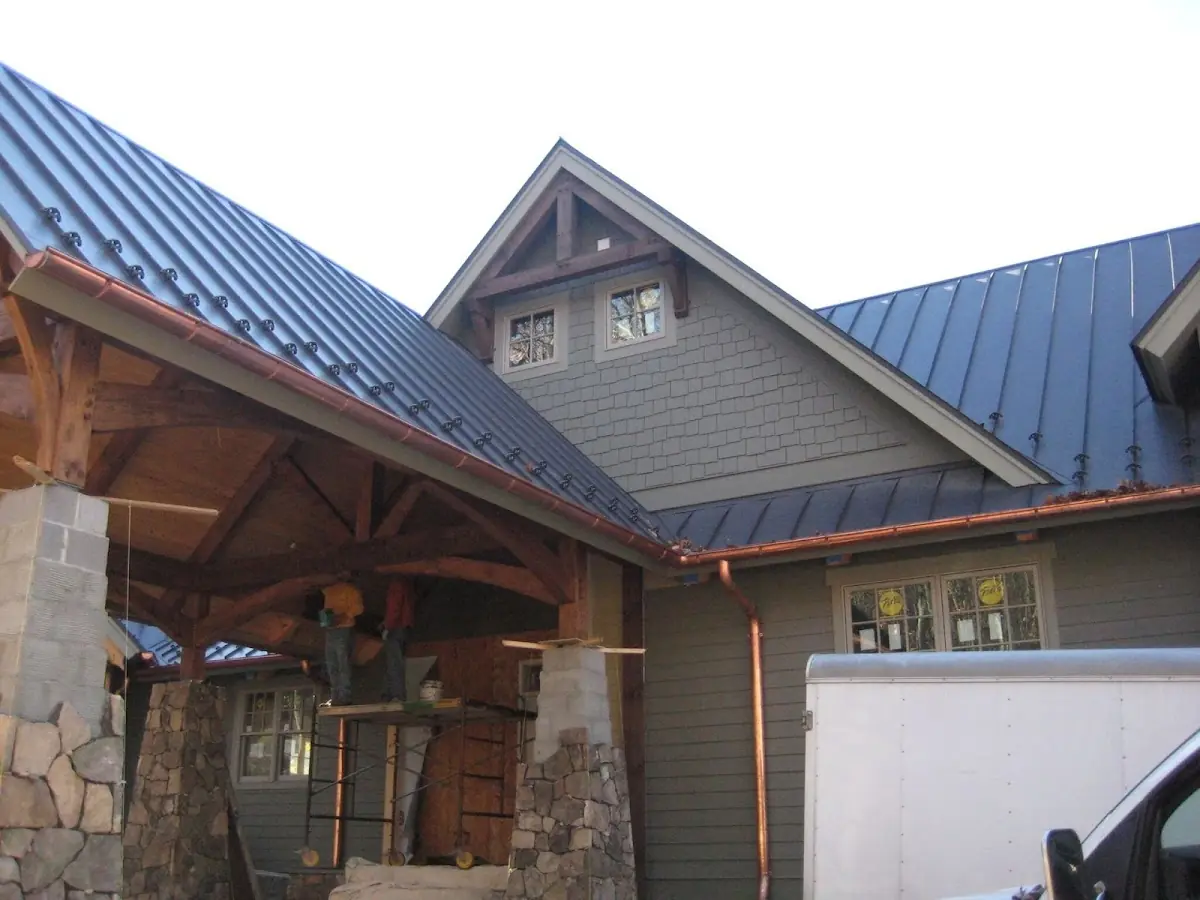 Craftsman Roofing team delivering quality roofing work in Burnsville Heights